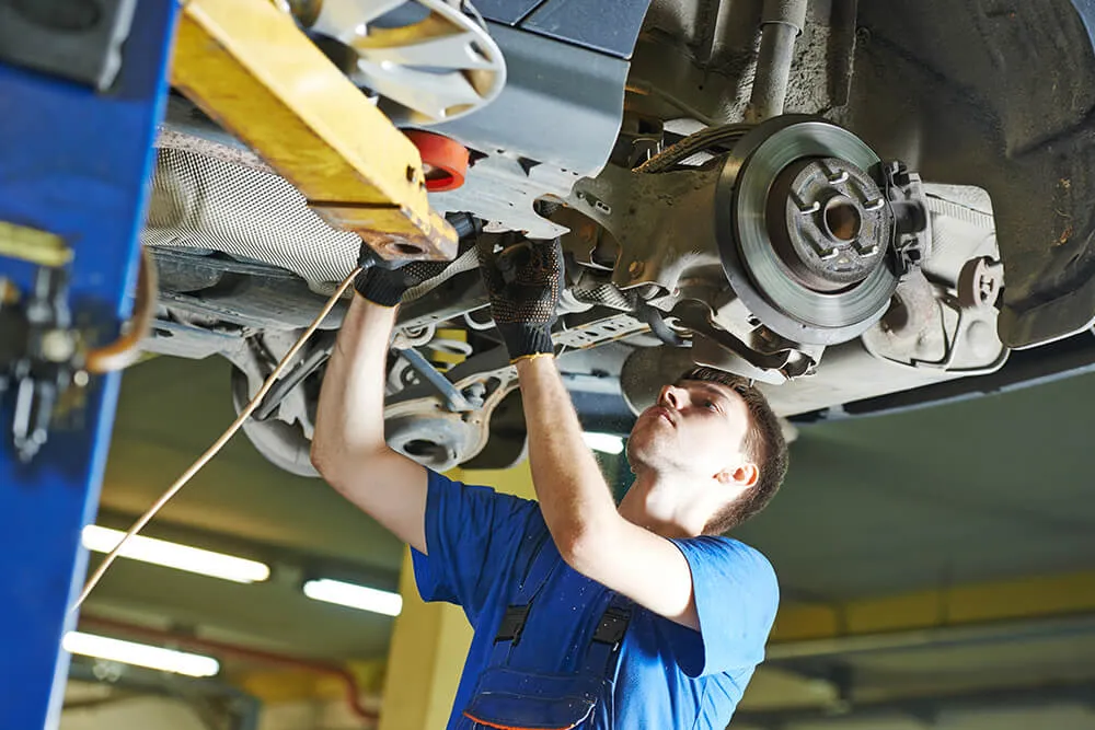 Five Semi-Truck Maintenance Tips